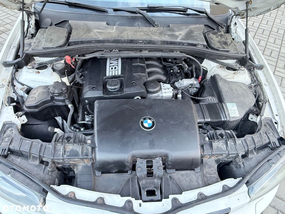 BMW Seria 1 - 17