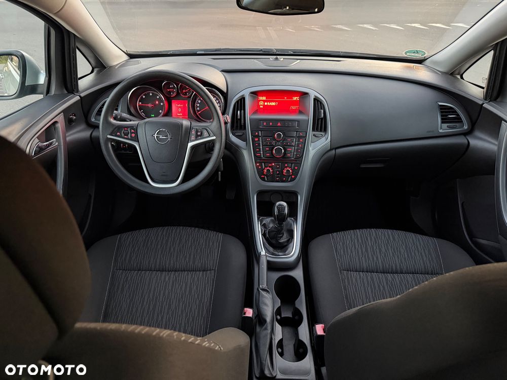 Opel Astra 1.7 CDTI Enjoy - 13