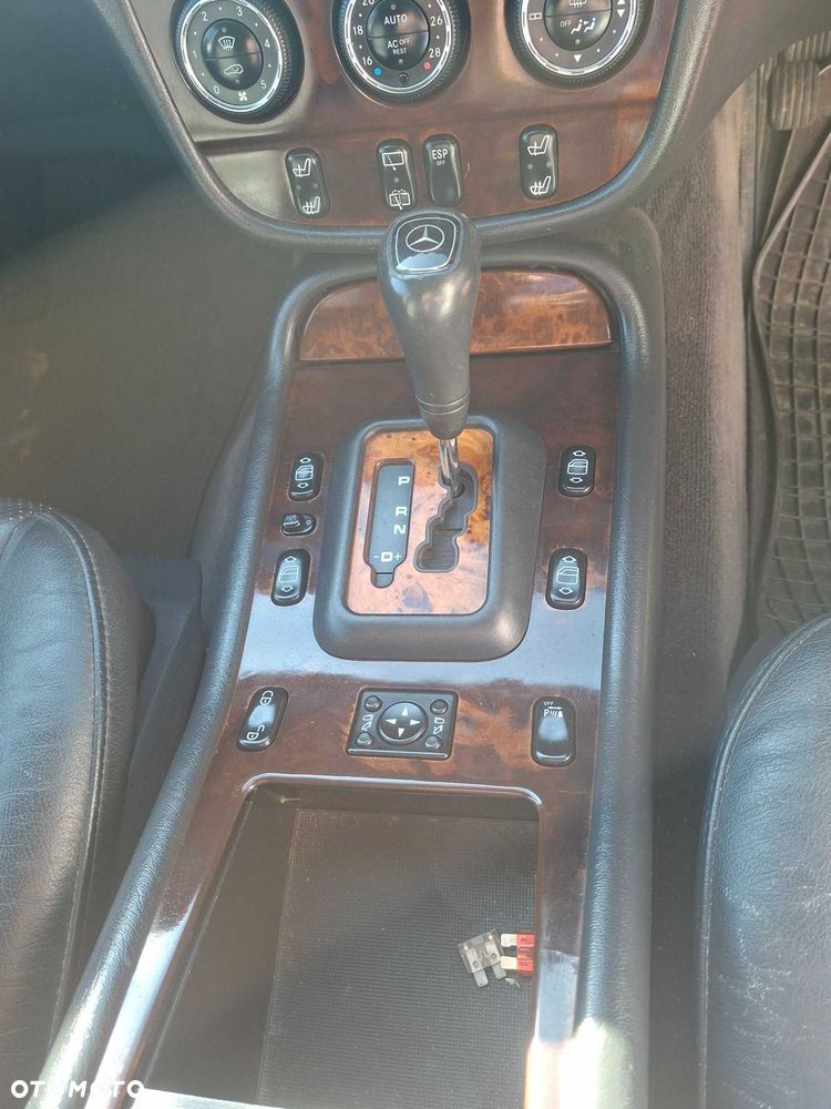 Mercedes-Benz ML - 4