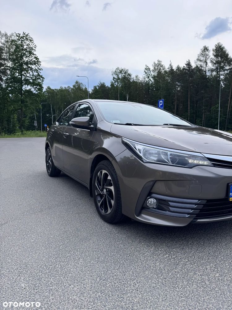 Toyota Corolla 1.6 Comfort - 4
