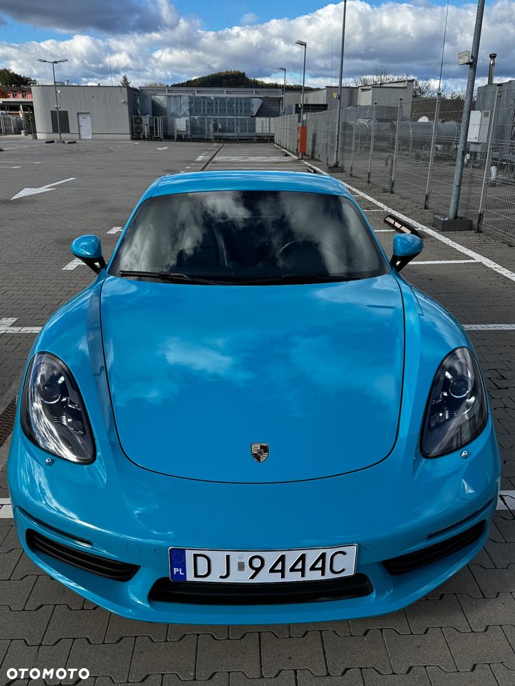 Porsche 718 Cayman - 8