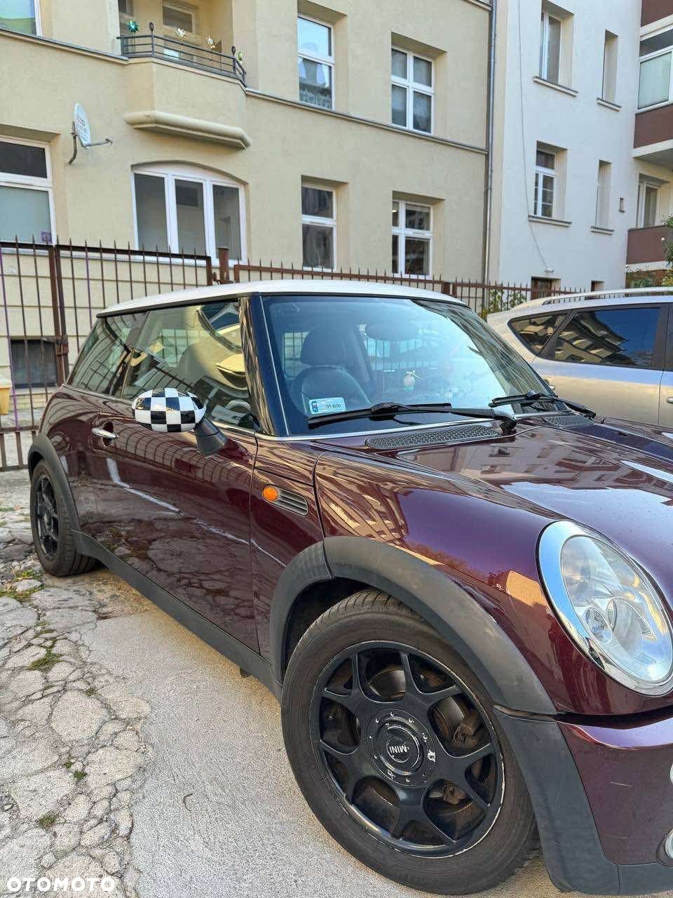 MINI Cooper - 1