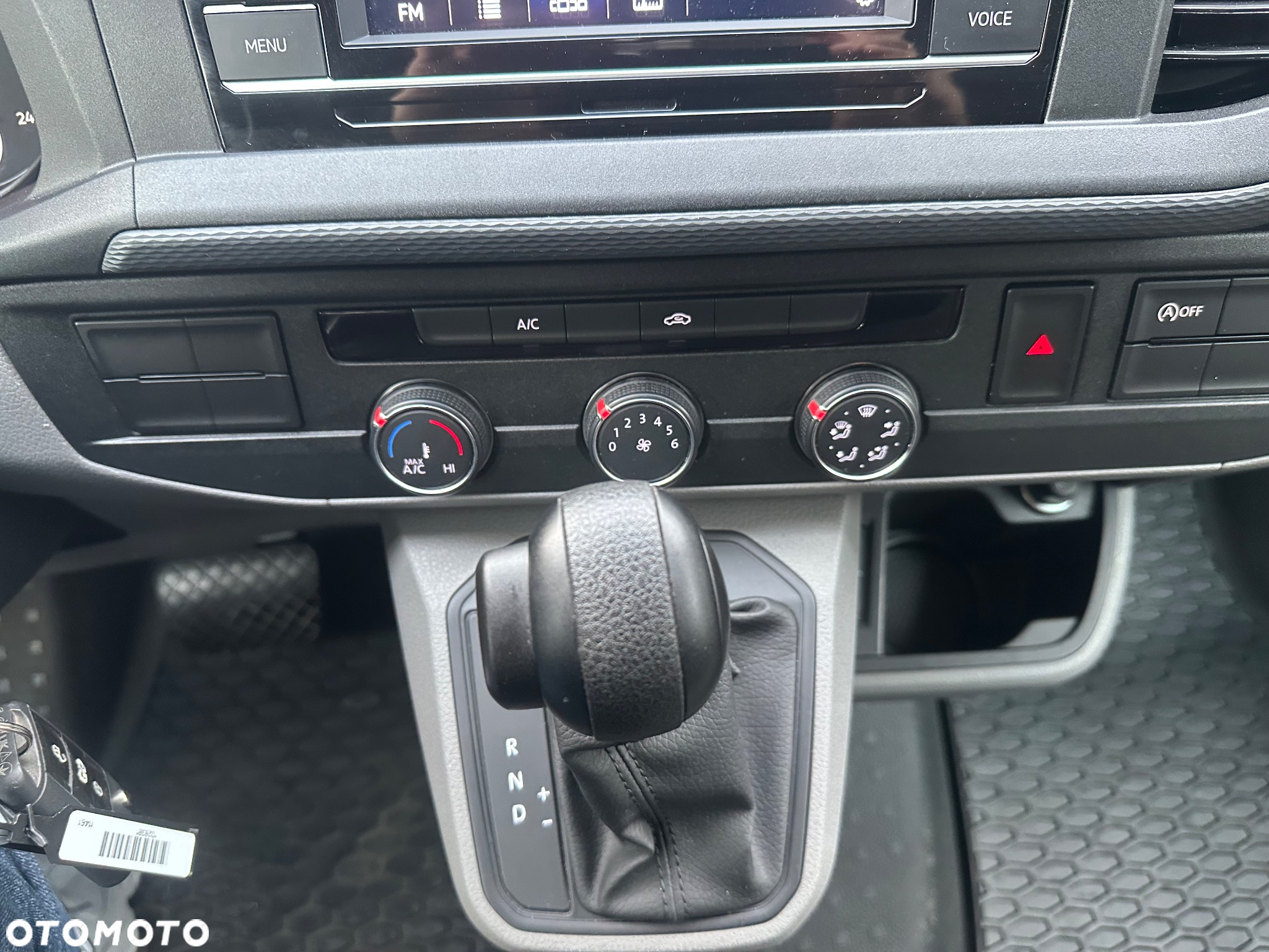 Volkswagen Transporter T6 - 15