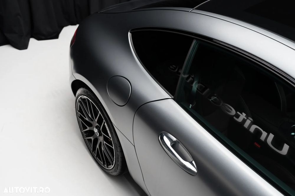 Mercedes-Benz AMG GT - 5