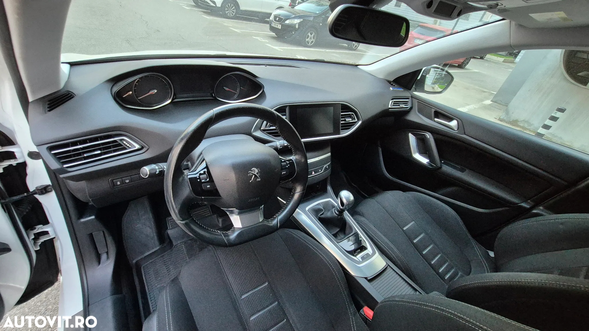 Peugeot 308 2.0 HDI Allure - 10