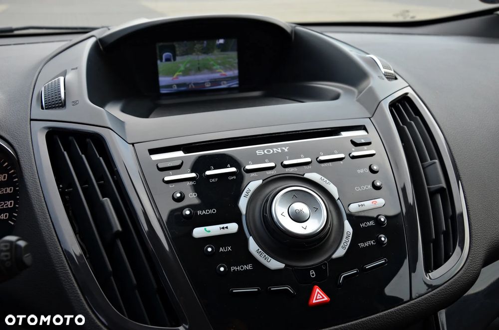 Ford Kuga 1.5 EcoBoost 2x4 Titanium - 27