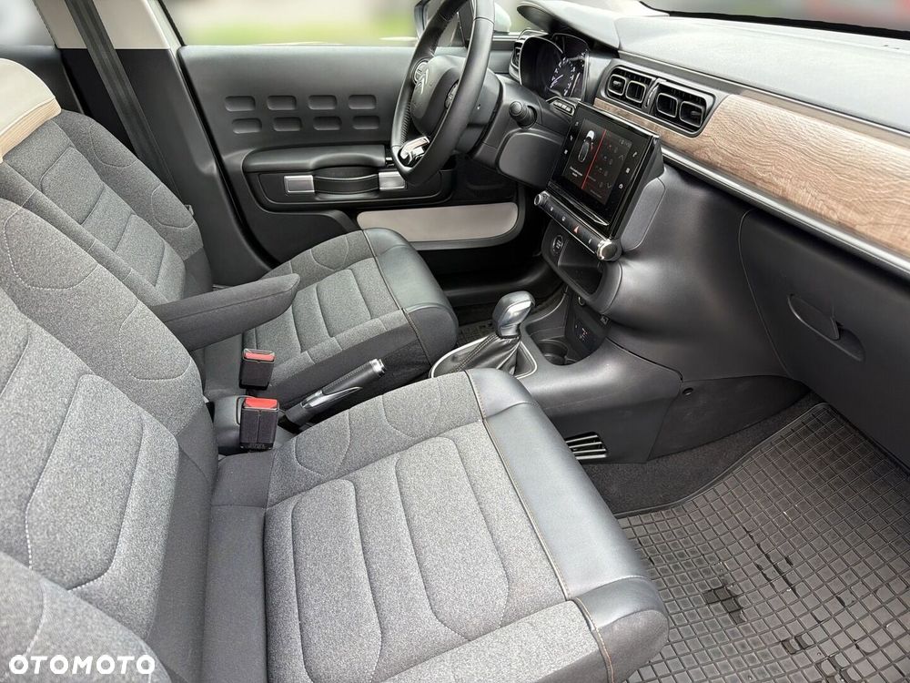 Citroën C3 1.2 PureTech Shine EAT6 - 10