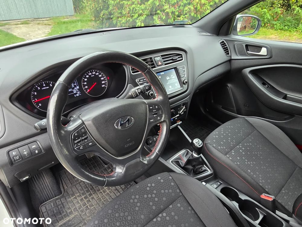 Hyundai i20 1.2 Comfort - 18