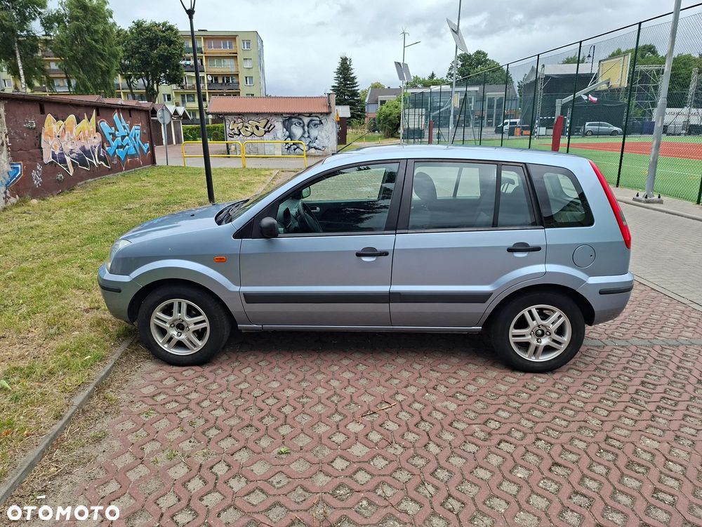 Ford Fusion 1.6 Elegance - 2