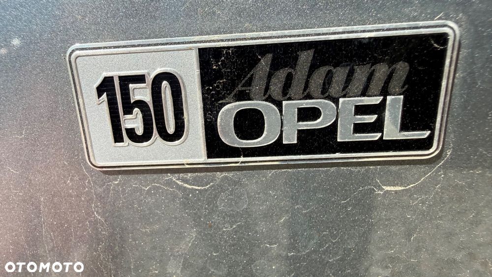 Opel Corsa 1.4 16V 150 Jahre - 15