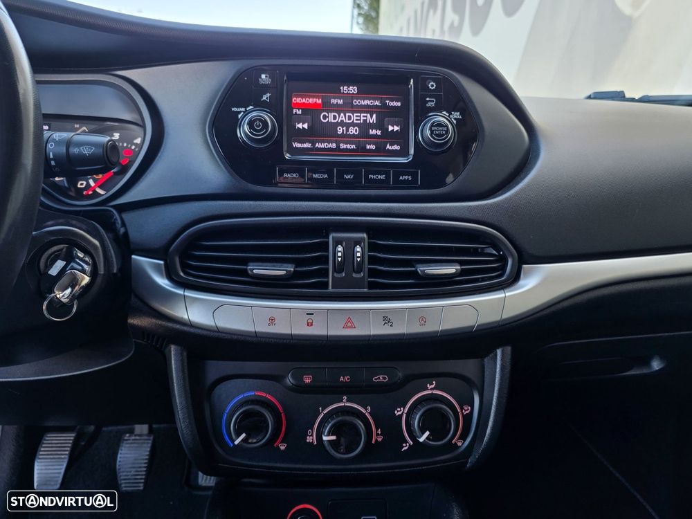 Fiat Tipo 1.3 M-Jet Easy - 27