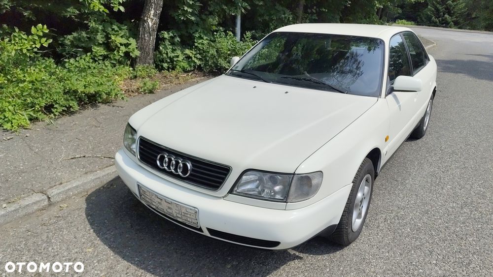 Audi 100 - 1