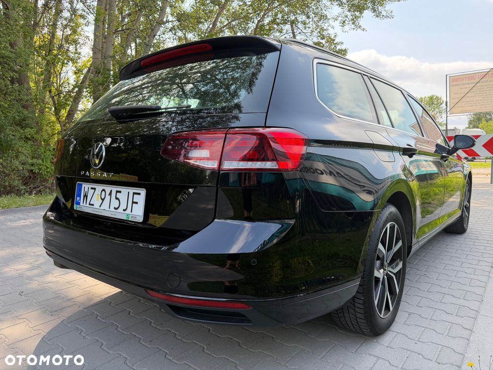 Volkswagen Passat 1.5 TSI EVO Business DSG - 9
