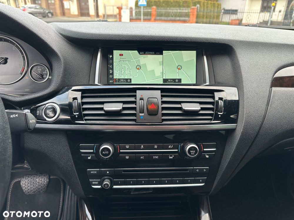 BMW X4 xDrive28i xLine - 11