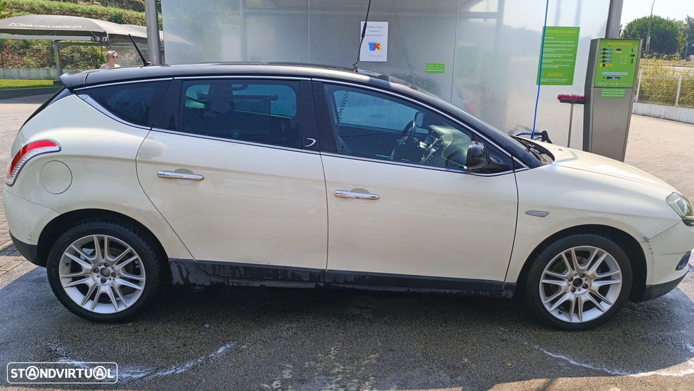 Lancia Delta 1.6 M-Jet Oro - 2