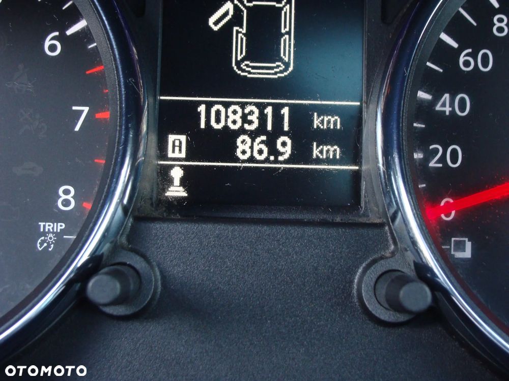 Nissan Qashqai - 10