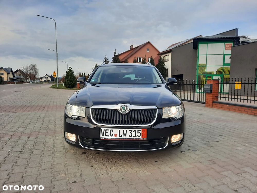 Skoda Superb 2.0 TDI DSG Exclusive - 5
