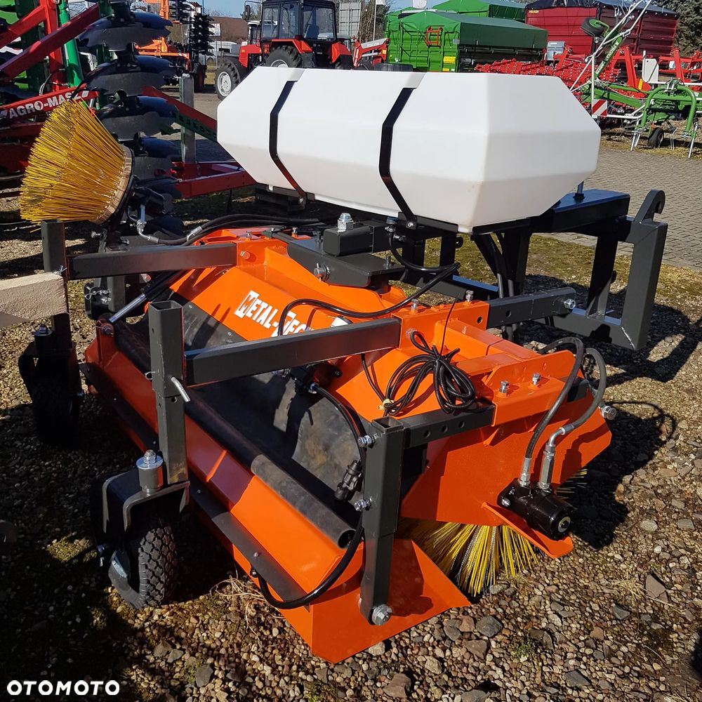 Metal-Technik ZAMIATARKA - 1