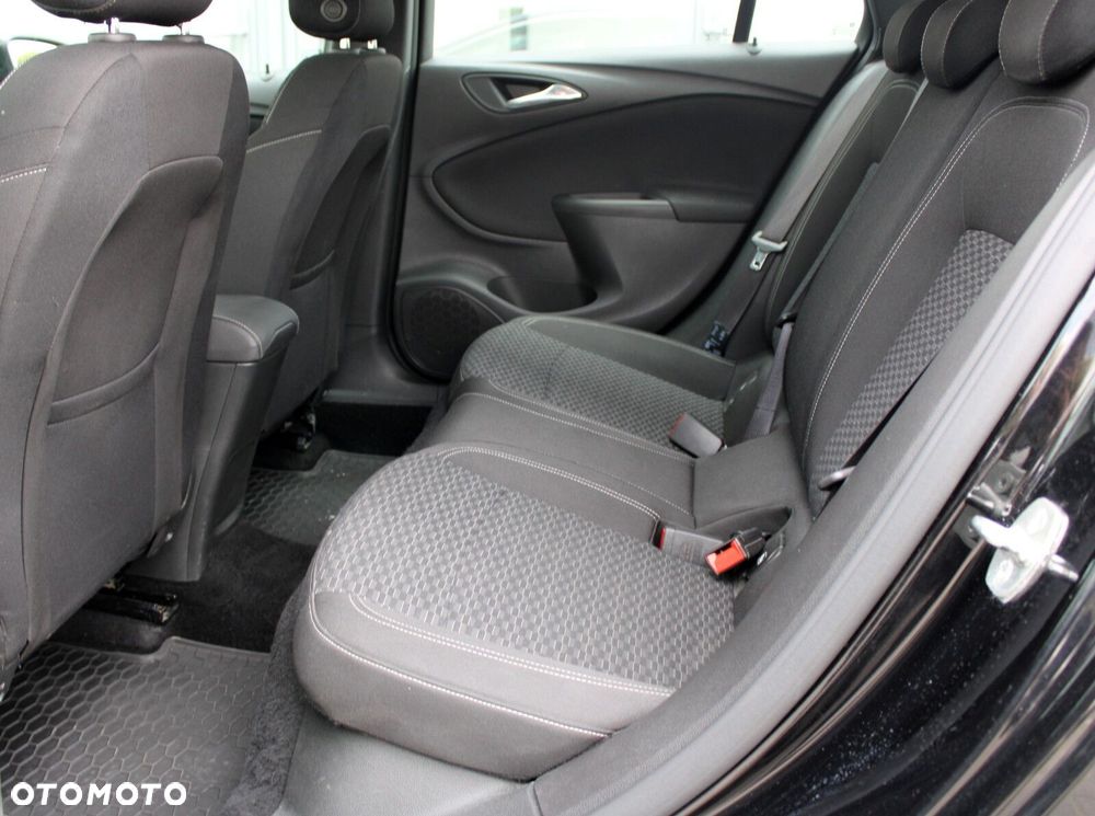 Opel Astra - 14