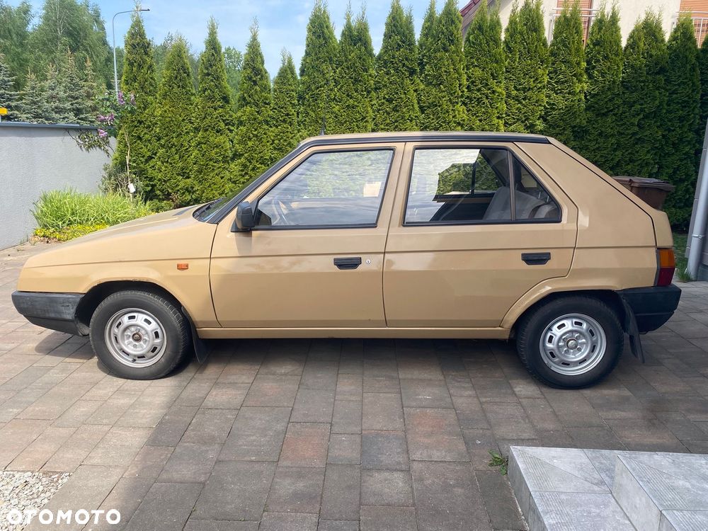 Skoda Favorit L - 6
