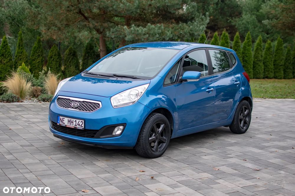 Kia Venga - 8