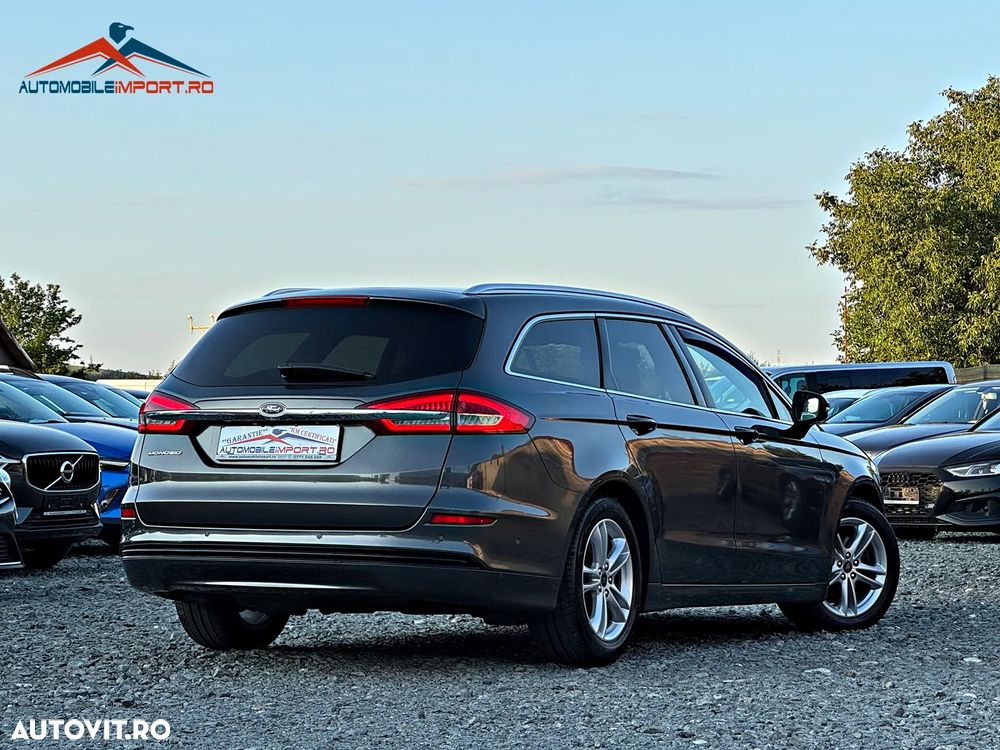 Ford Mondeo 2.0 TDCi Powershift Titanium - 2