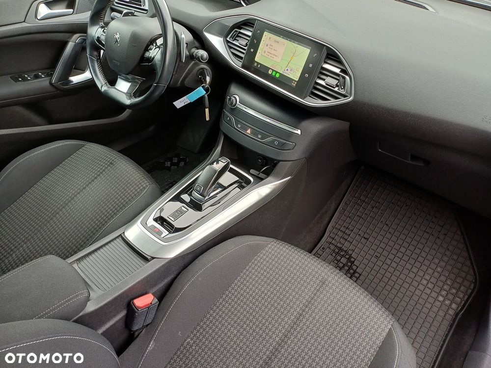 Peugeot 308 - 12