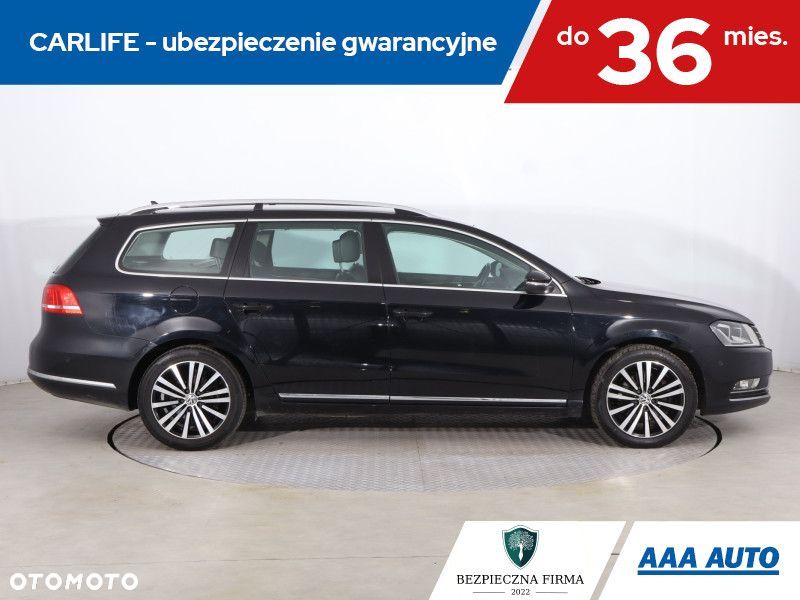 Volkswagen Passat Variant - 8