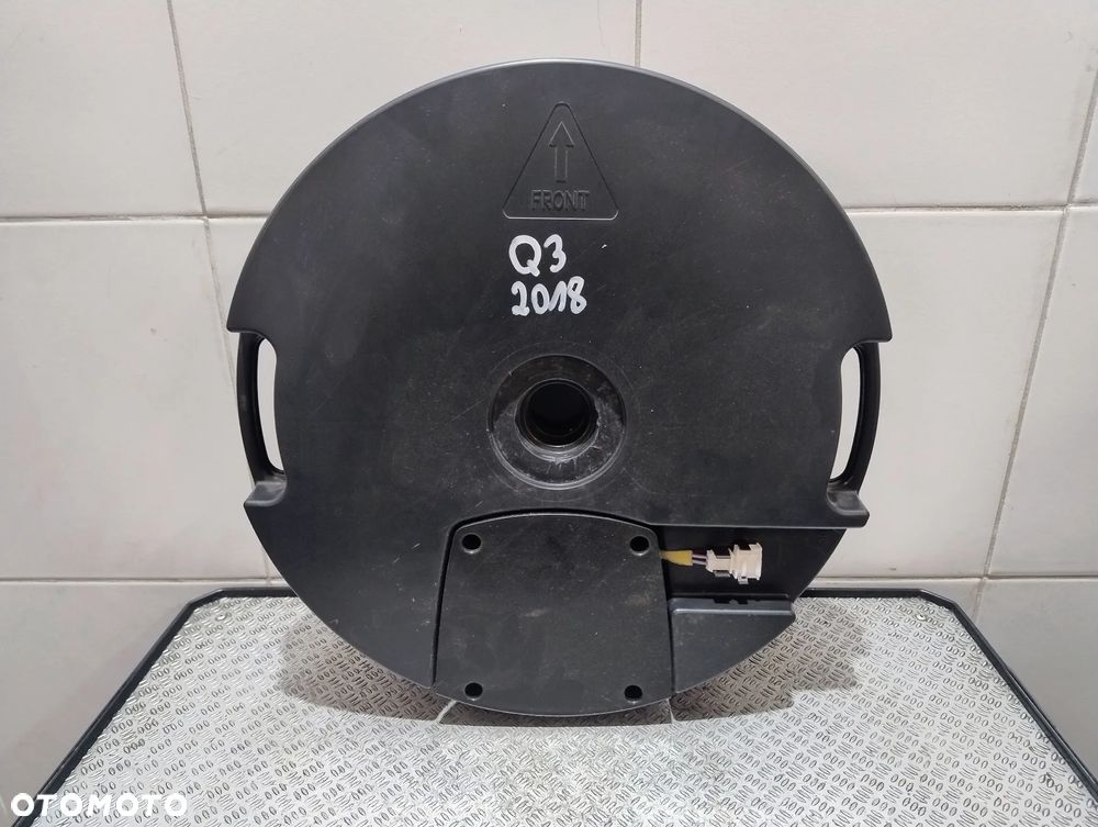 Głośnik sobwoofer Audi Q3 R2018 nr 8U0035382 - 1