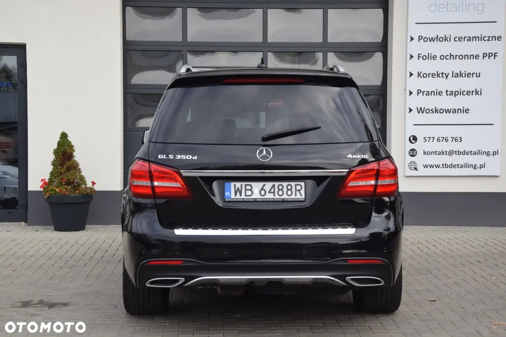 Mercedes-Benz GLS - 9