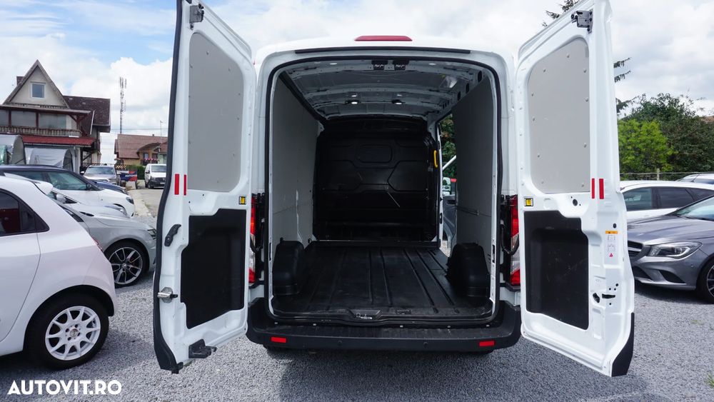 Ford Transit - 23