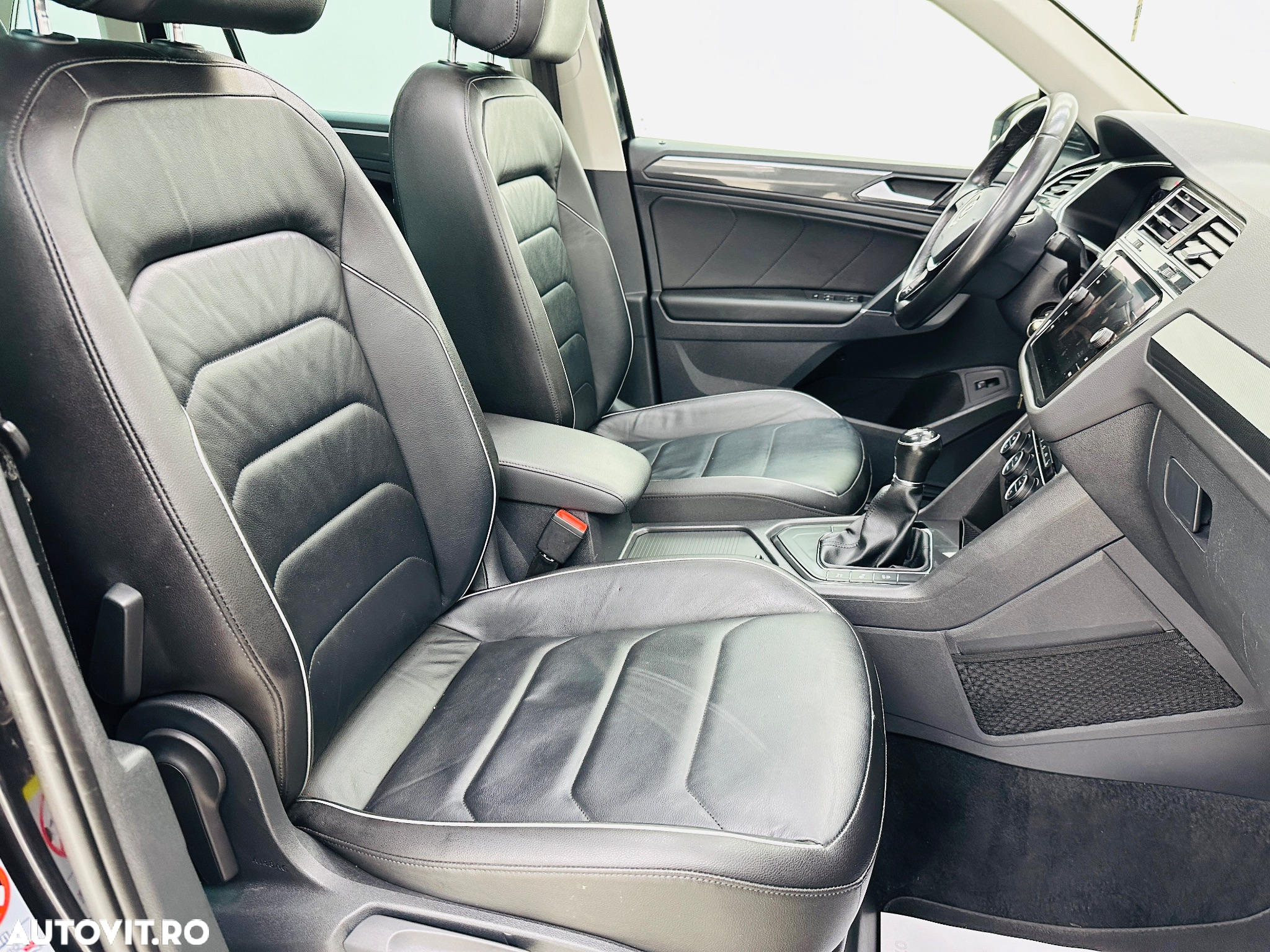 Volkswagen Tiguan - 15
