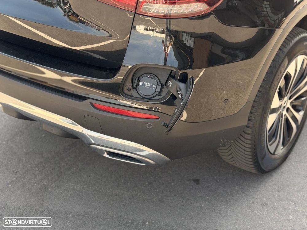 Mercedes-Benz GLC 300 de 4Matic - 12