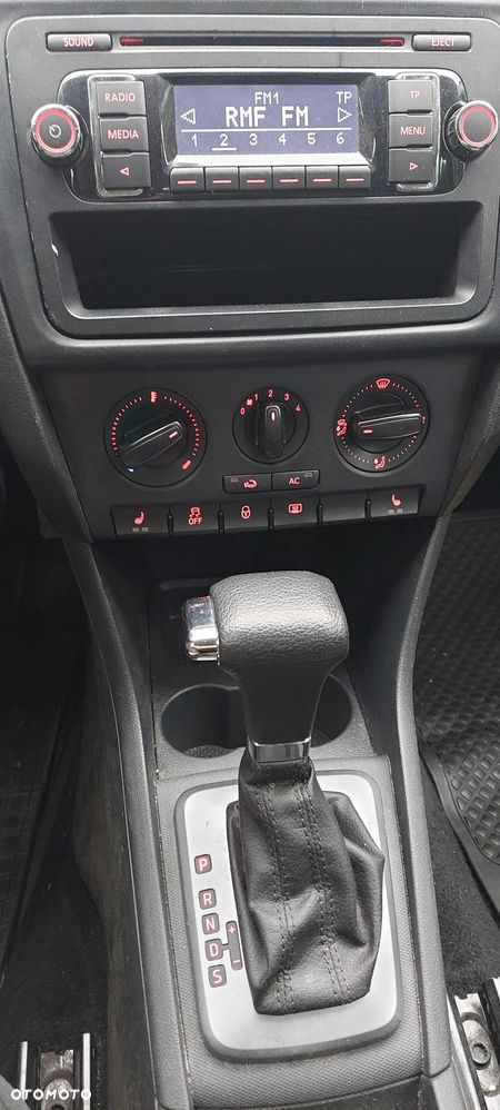 Seat Toledo 1.4 TSI Reference DSG - 9