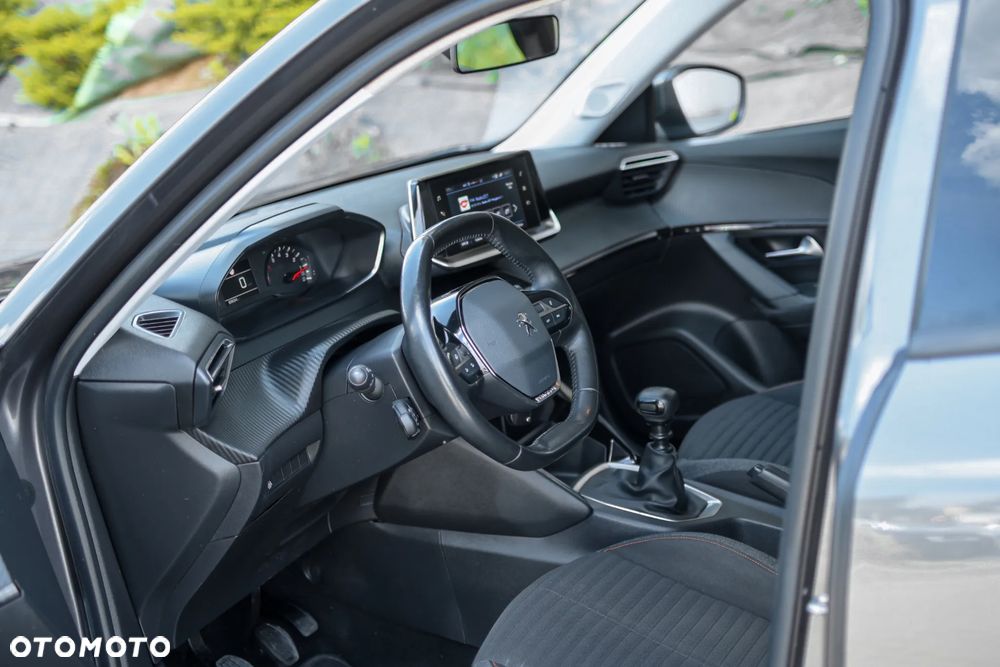 Peugeot 2008 1.2 PureTech GT Pack S&S - 19