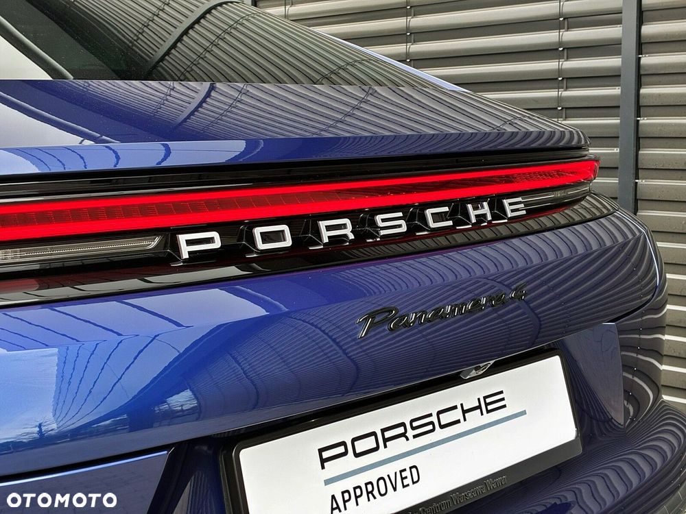 Porsche Panamera - 17