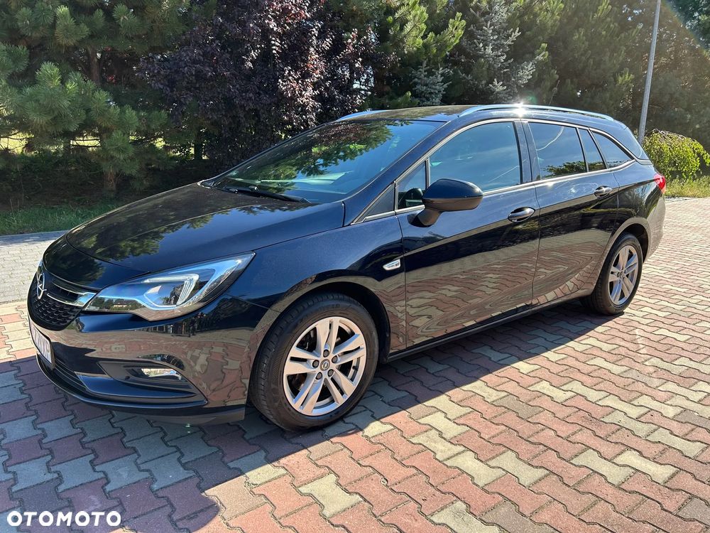 Opel Astra V 1.6 CDTI Dynamic S&S - 1