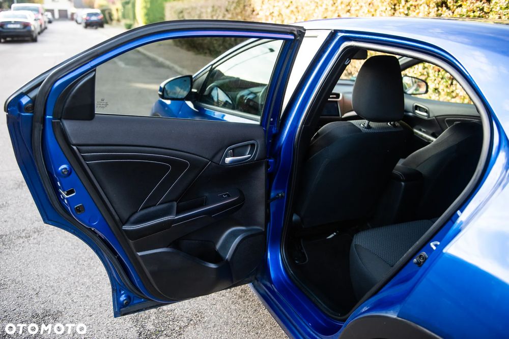 Honda Civic 1.8 i-VTEC Elegance - 21