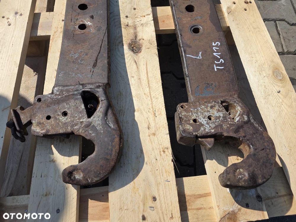 Dolne ramiona kat. 3 New Holland TS115 - 2