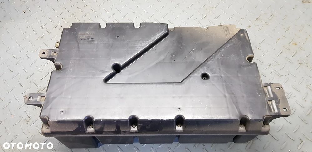 Honda Ridgeline 3.5 Subwoofer - 1