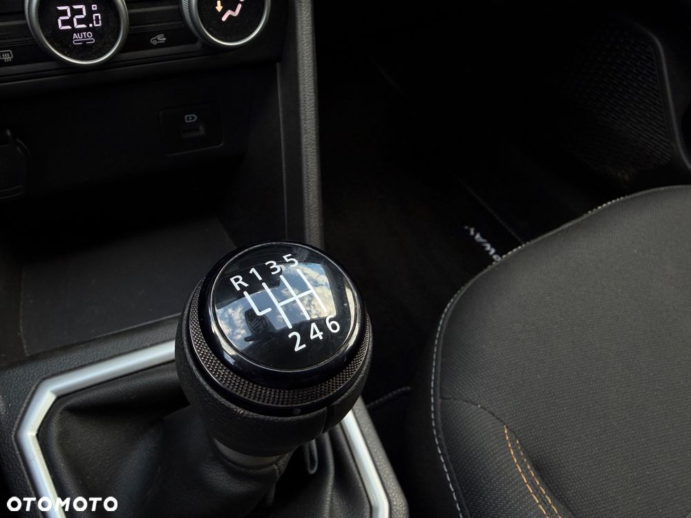 Dacia Sandero Stepway TCe 90 Expression + - 28