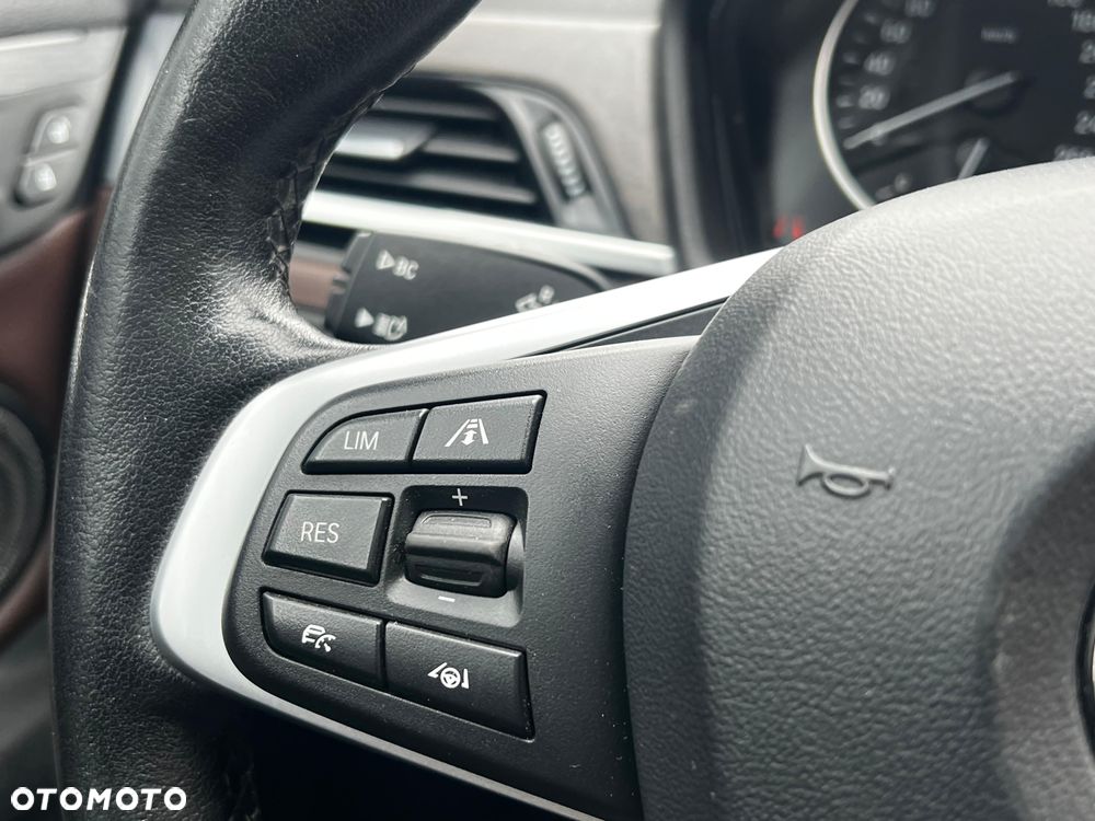 BMW X1 - 22