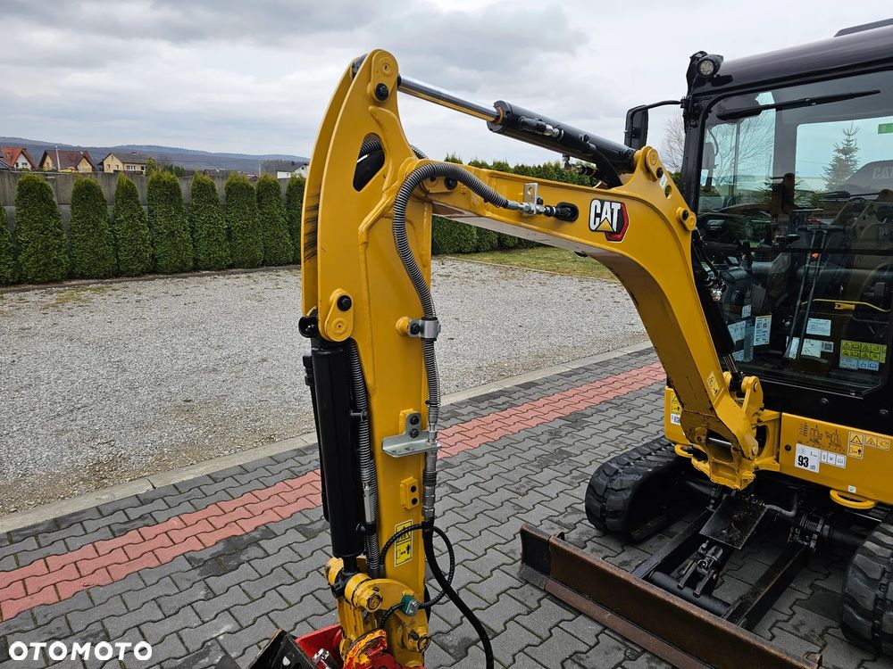 Caterpillar 301.8 05A - 12