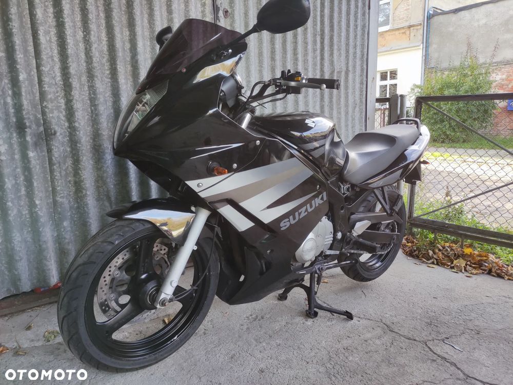 Suzuki GS - 5