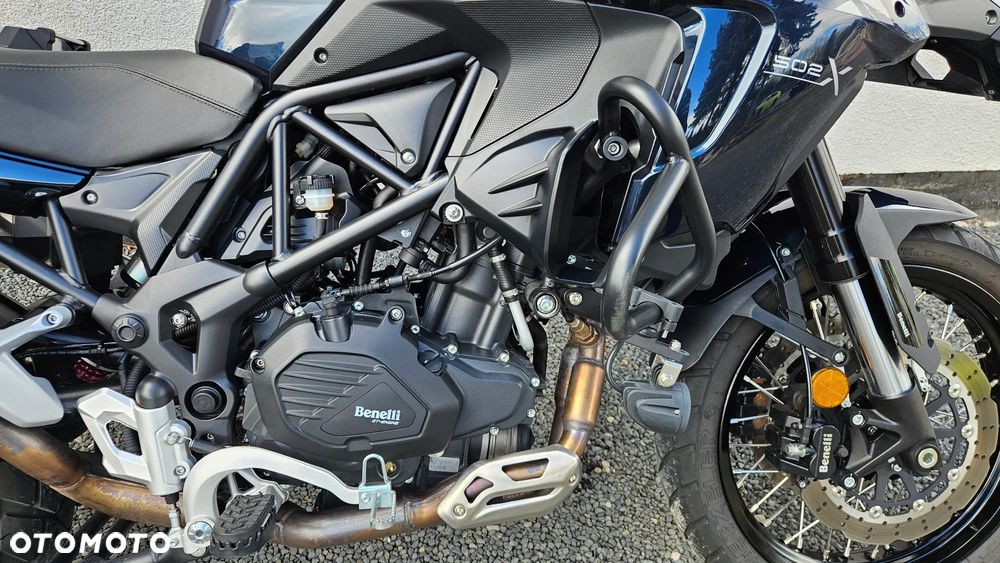 Benelli TRK 502X - 14