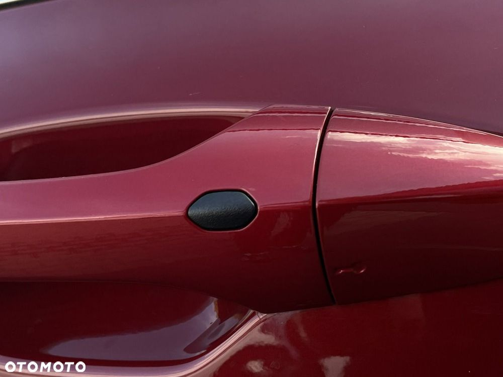 Hyundai Kona - 16