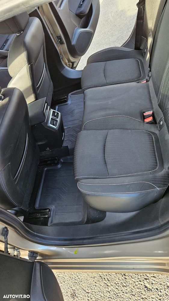 Renault Megane Estate TCe GPF Zen - 8