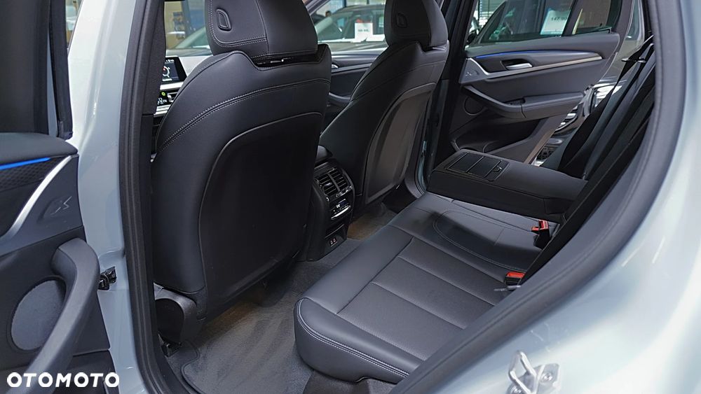 BMW X3 xDrive30e - 17