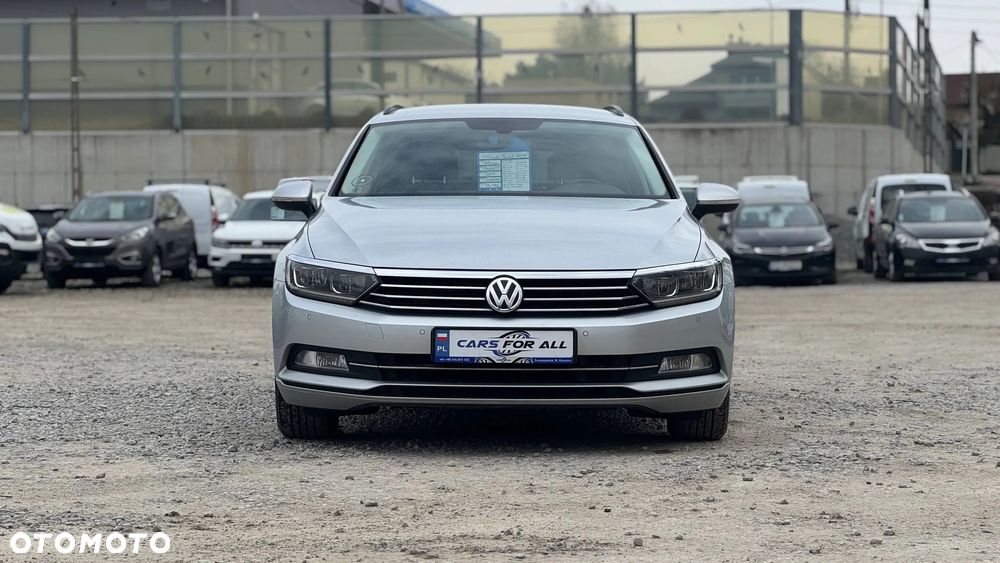 Volkswagen Passat 1.8 TSI (BlueMotion Technology) DSG Comfortline - 3