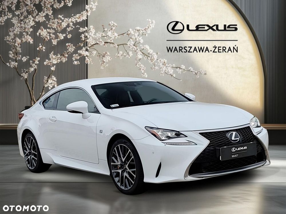 Lexus RC 200t / 300 F Sport - 9
